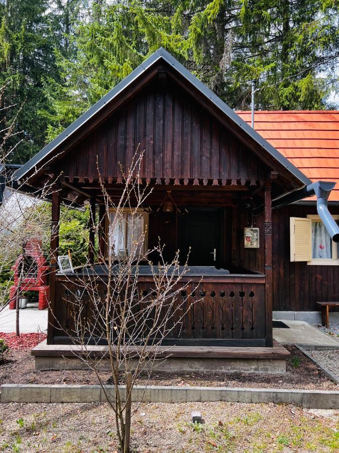 Cabana Adrienne Izvoru Muresului Exterior photo